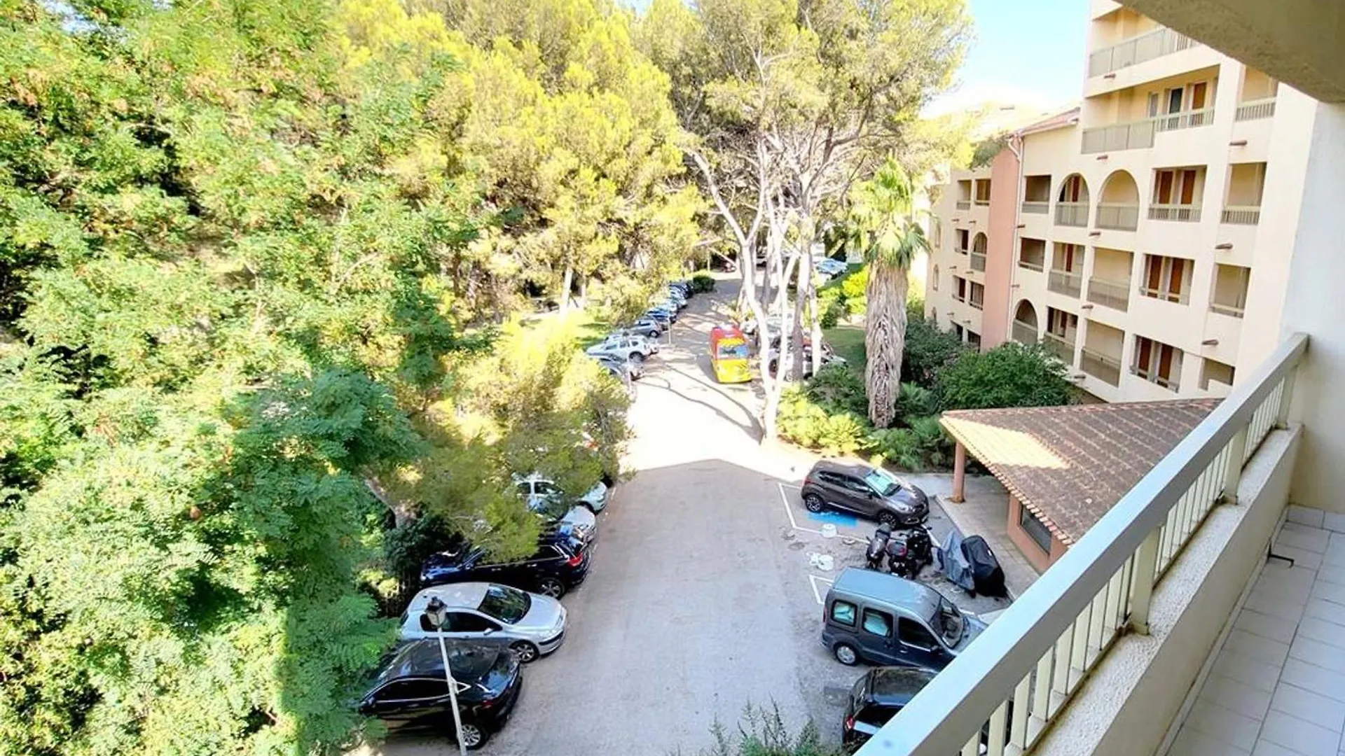 T2 Avec Terrasse, Parking, Piscine, Tennis, A 200 M Plage Et Commerces, Six-Fours-Les-Plages - Fr-1-316-115 0*,